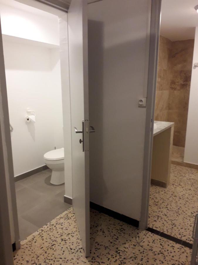 Le Rebattu 3 Apartment Raphele ภายนอก รูปภาพ