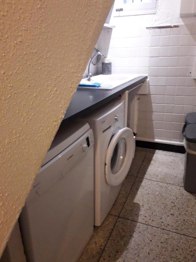 Le Rebattu 3 Apartment Raphele ภายนอก รูปภาพ